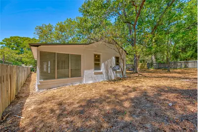 104 N Pecan Street, Woodville, TX 75979 - Photo 5