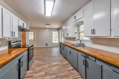 104 N Pecan Street, Woodville, TX 75979 - Photo 9