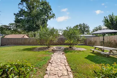 5202 Timber Ridge Street, Baytown, TX 77521 - Photo 37