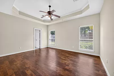 5202 Timber Ridge Street, Baytown, TX 77521 - Photo 17