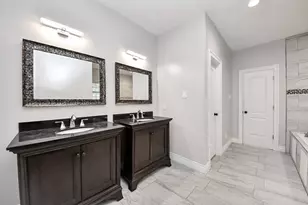 1202 Niagara St, Houston, TX 77051 - Photo 23