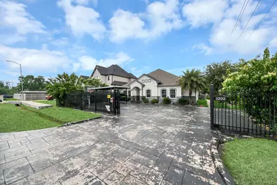 1202 Niagara Street, Houston, TX 77051 - Photo 7