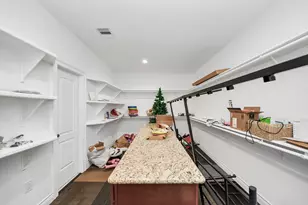 1202 Niagara St, Houston, TX 77051 - Photo 29