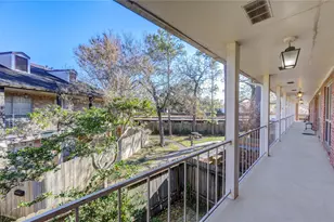 839 Wax Myrtle Ln, Houston, TX 77079 - Photo 23