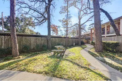 839 Wax Myrtle Lane #A, Houston, TX 77079 - Photo 27