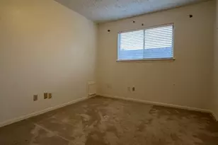 2010 Windy Meadow Dr, Sugar Land, TX 77478 - Photo 11