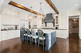 8307 Maple Ct, Bellaire, TX 77401 - Photo 11