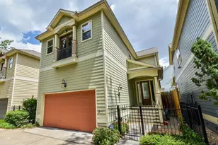 1411 W 22nd St, Houston, TX 77008 - Photo 1