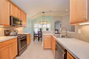 15950 Cottage Ivy Cir, Tomball, TX 77377 - Photo 19