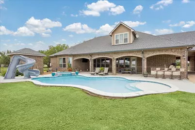 527 Lily Lane, Rosharon, TX 77583 - Photo 1