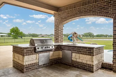 527 Lily Lane, Rosharon, TX 77583 - Photo 23