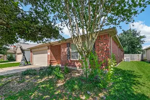 4146 Mt Everest Way, Katy, TX 77449 - Photo 3