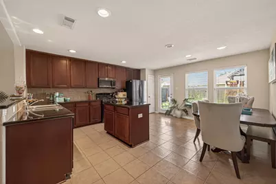 4146 Mt Everest Way, Katy, TX 77449 - Photo 7