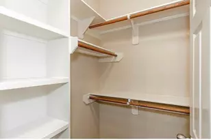 56 Woodland Hills Dr, Conroe, TX 77303 - Photo 7