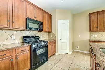 27014 Henson Falls Drive, Katy, TX 77494 - Photo 17
