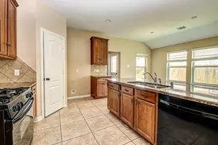 27014 Henson Falls Dr, Katy, TX 77494 - Photo 19