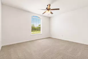 1802 Oak Lodge Dr, Pearland, TX 77581 - Photo 19