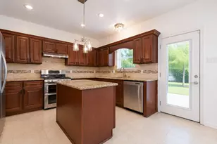 1802 Oak Lodge Dr, Pearland, TX 77581 - Photo 7