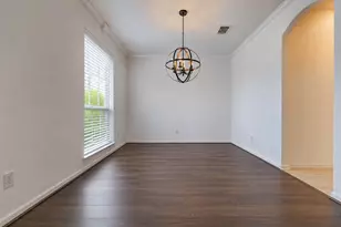 1802 Oak Lodge Dr, Pearland, TX 77581 - Photo 3