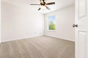 1802 Oak Lodge Dr, Pearland, TX 77581 - Photo 17