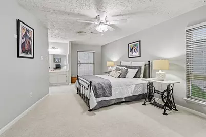 8327 Spring Wind Drive, Houston, TX 77040 - Photo 13