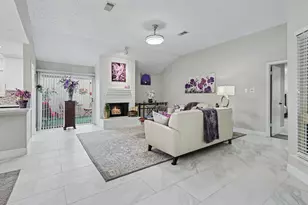 8327 Spring Wind Dr, Houston, TX 77040 - Photo 7