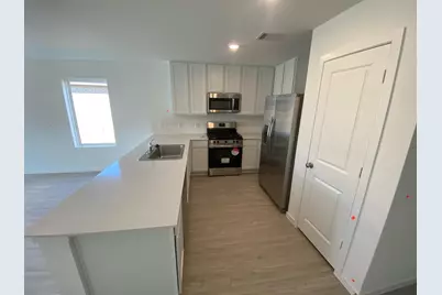 640 Burlina Road, La Marque, TX 77568 - Photo 5