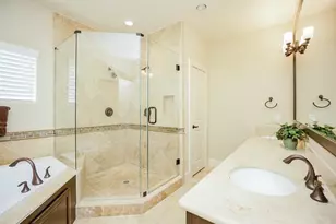 1108 Peveto St, Houston, TX 77019 - Photo 13