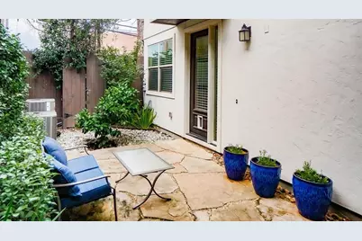 1108 Peveto Street #C, Houston, TX 77019 - Photo 3