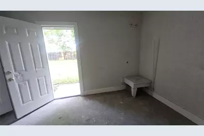 4502 Charriton Drive, Houston, TX 77039 - Photo 15