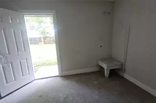 4502 Charriton Dr, Houston, TX 77039 - Photo 15