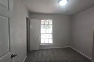 4502 Charriton Dr, Houston, TX 77039 - Photo 9