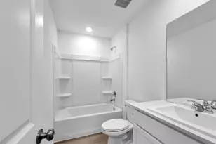 1619 Winwood Dr, Conroe, TX 77303 - Photo 11