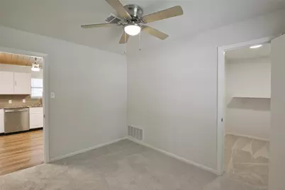 430 Binnacle Way, Crosby, TX 77532 - Photo 9