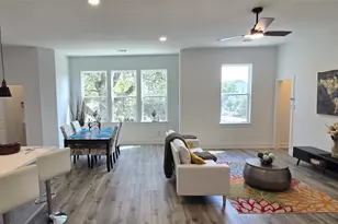 4922 Hoover St, Houston, TX 77092 - Photo 5