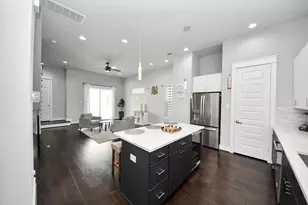 2116 Naomi St, Houston, TX 77054 - Photo 11