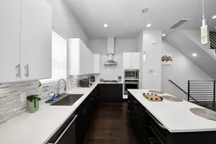 2116 Naomi St, Houston, TX 77054 - Photo 17