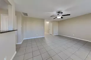 729 Totem Trail Dr, La Marque, TX 77568 - Photo 3