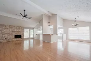 2606 Lexington Woods Dr, Spring, TX 77373 - Photo 15