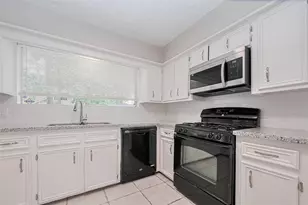 2606 Lexington Woods Dr, Spring, TX 77373 - Photo 19