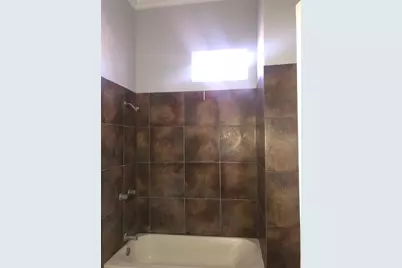 2210 Sabine Pass Avenue, Beaumont, TX 77701 - Photo 9