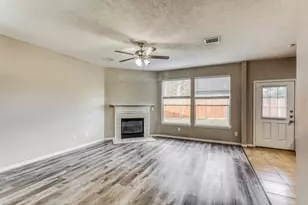 21902 Willow Shadows Dr, Tomball, TX 77375 - Photo 5