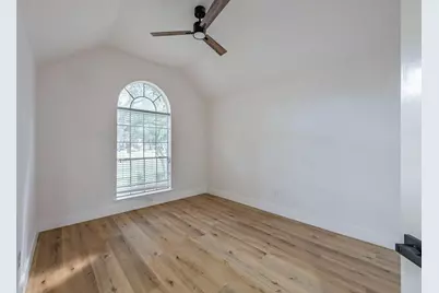 3311 Richland Dr, Sugar Land, TX 77478 - Photo 33