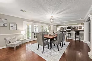 9402 Crispin Ln, Houston, TX 77080 - Photo 7