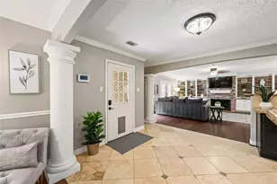 9402 Crispin Ln, Houston, TX 77080 - Photo 9