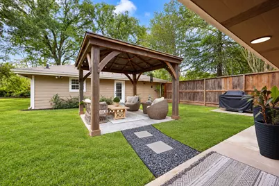 9402 Crispin Lane, Houston, TX 77080 - Photo 33