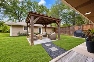 9402 Crispin Ln, Houston, TX 77080 - Photo 33