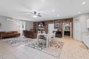 95 Sunrise Loop, Huntsville, TX 77320 - Photo 37