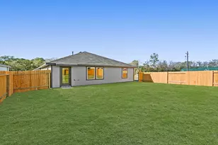 2205 Westward Pointe Dr, Sealy, TX 77474 - Photo 17