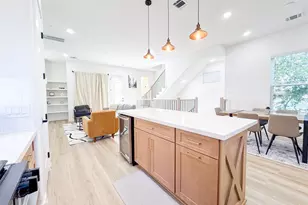 2706 Cochran St, Houston, TX 77009 - Photo 15